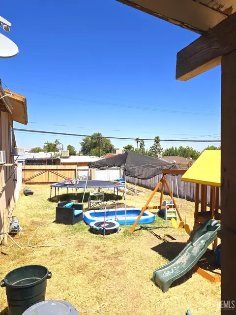 334 Philippine St, Taft, CA 93268 photo 10