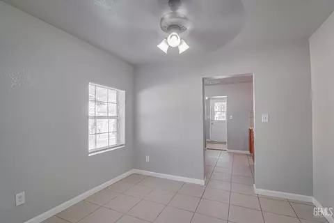 Entry Way - 329 W 3rd St, Buttonwillow, CA 93206 photo 1 of 4