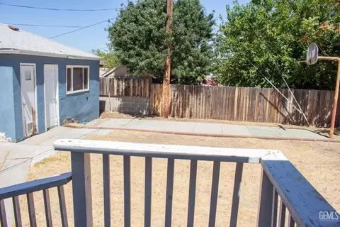 3 Cypress Ln, Taft, CA 93268 photo 8