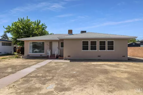 2617 Palm St, Bakersfield, CA 93304