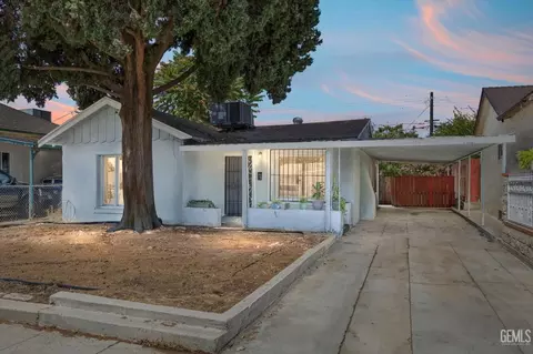 320 Wilson Ave, Bakersfield, CA 93308