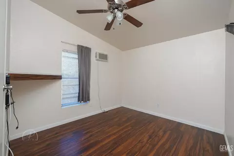 26361 Olanche St, Mojave, CA 93501 photo 15