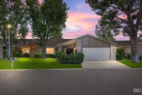 2000 Ashe Rd #7, Bakersfield, CA 93309