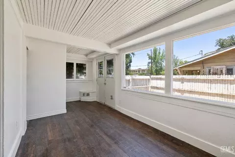 Other - 2020 B St, Bakersfield, CA 93301 photo 2 of 8