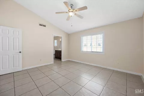 500 Dunninger St, Bakersfield, CA 93307 photo 23