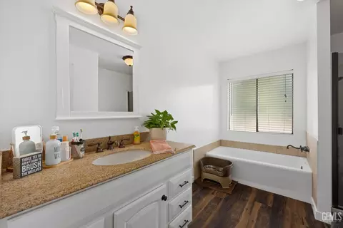 28115 Mcclaren Ave, Taft, CA 93268 photo 14