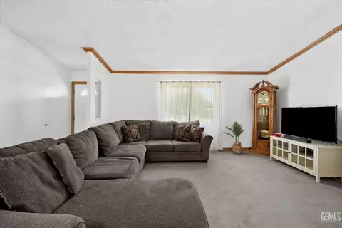 28115 Mcclaren Ave, Taft, CA 93268 photo 6