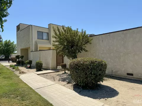 1349 Aquarius Ct, Bakersfield, CA 93309