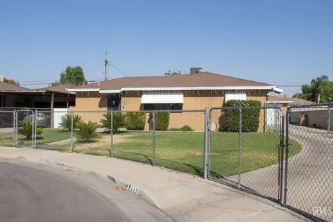 Other - 3112 Erwin St, Bakersfield, CA 93304 photo 1 of 12