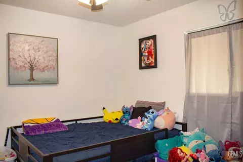 Bedroom - 3112 Erwin St, Bakersfield, CA 93304 photo 2 of 5