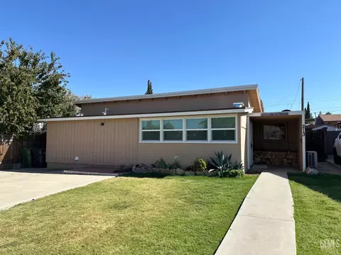 213 E San Emidio St, Taft, CA 93268 photo 1