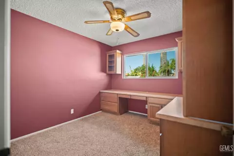 Bedroom - 206 Robin Way, Taft, CA 93268 photo 3 of 5