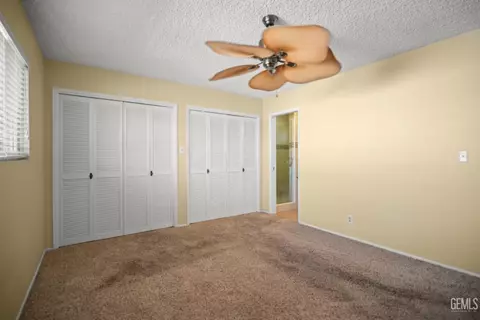 Bedroom - 206 Robin Way, Taft, CA 93268 photo 5 of 5
