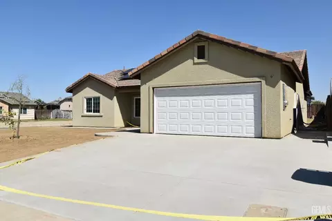 416 Capistrano St, Arvin, CA 93203 photo 1