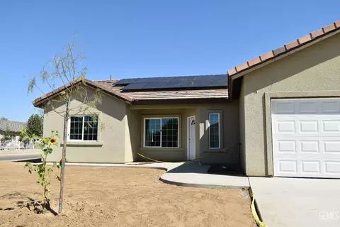 416 Capistrano St, Arvin, CA 93203 photo 4