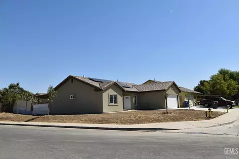 416 Capistrano St, Arvin, CA 93203 photo 6