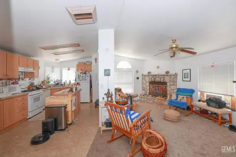 301 Columbus Ave, Bodfish, CA 93205 photo 16
