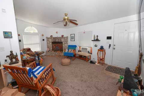 301 Columbus Ave, Bodfish, CA 93205 photo 14