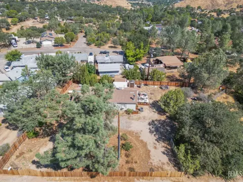 301 Columbus Ave, Bodfish, CA 93205 photo 11