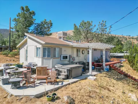 301 Columbus Ave, Bodfish, CA 93205 photo 7