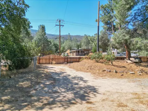 301 Columbus Ave, Bodfish, CA 93205 photo 9