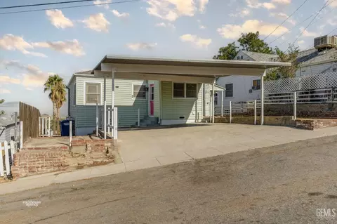515 Wilson Ave, Taft, CA 93268