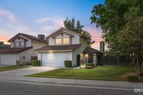 8217 Woodside St, Bakersfield, CA 93311