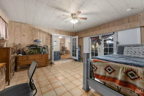 Other - 305 E Lucard St, Taft, CA 93268 photo 5 of 7