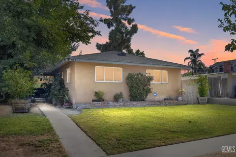 Exterior - 305 E Lucard St, Taft, CA 93268 photo 1 of 6