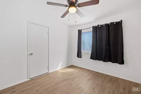 13170 Gilbert St, North Edwards, CA 93523 photo 26