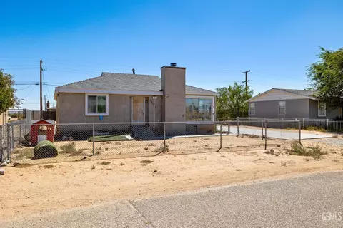 13170 Gilbert St, North Edwards, CA 93523 photo 2