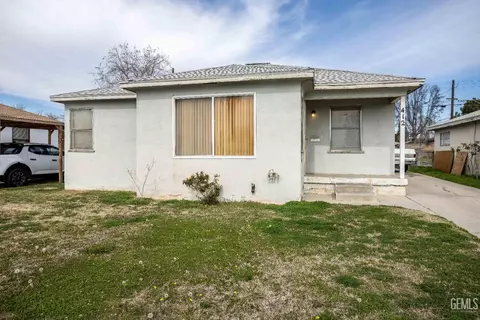 412 Lincoln Ave, Bakersfield, CA 93308