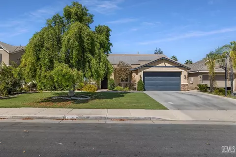 12602 Trackside Dr, Bakersfield, CA 93312