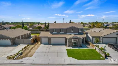 View/Area - 6701 Balmorhea St, Bakersfield, CA 93311 photo 1 of 2