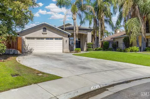 10414 Bay Colony Dr, Bakersfield, CA 93312