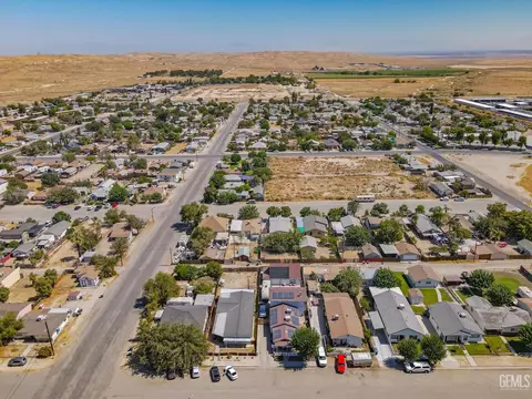 116 Van Buren St, Taft, CA 93268 photo 40