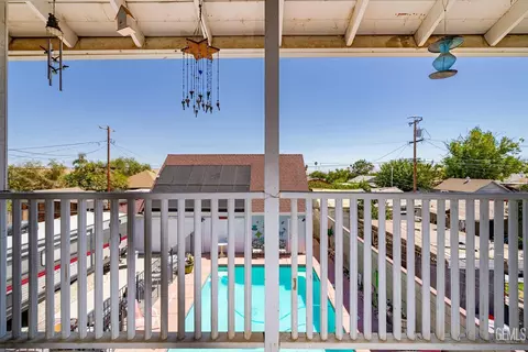 116 Van Buren St, Taft, CA 93268 photo 28