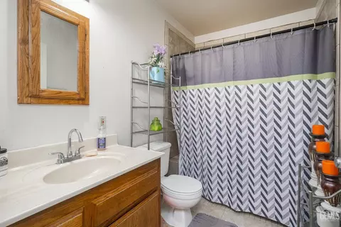 116 Van Buren St, Taft, CA 93268 photo 9
