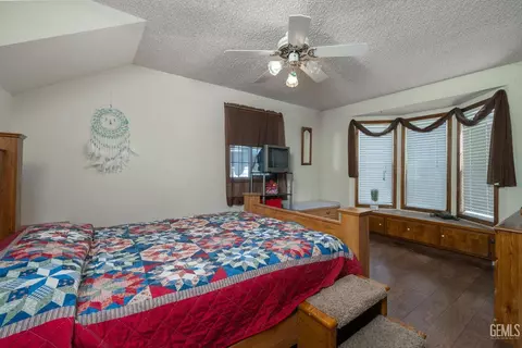 116 Van Buren St, Taft, CA 93268 photo 19