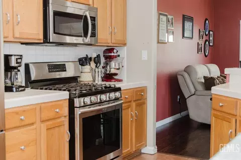 8616 Windjammer Dr, Bakersfield, CA 93312 photo 22