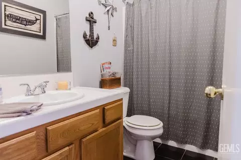 8616 Windjammer Dr, Bakersfield, CA 93312 photo 34