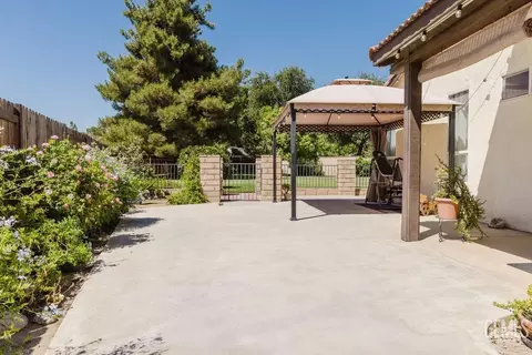8616 Windjammer Dr, Bakersfield, CA 93312 photo 39