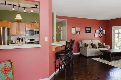 8616 Windjammer Dr, Bakersfield, CA 93312 photo 8