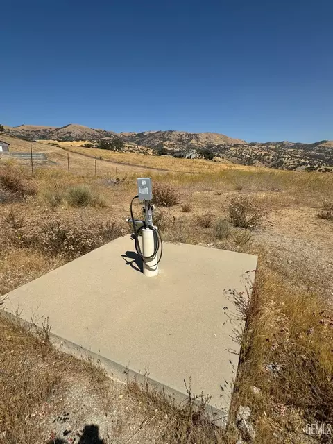24228 Quail Canyon Rd, Tehachapi, CA 93561 photo 10
