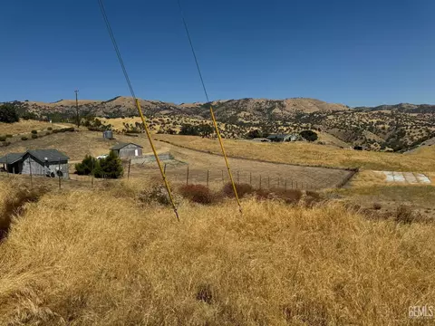 24228 Quail Canyon Rd, Tehachapi, CA 93561 photo 2