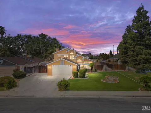 3705 Alcott Dr, Bakersfield, CA 93311