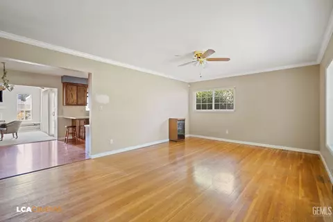 235 Elm St, Shafter, CA 93263 photo 9