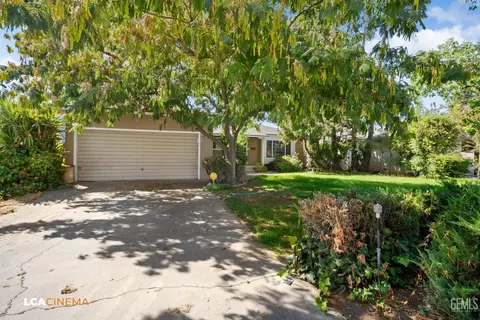 235 Elm St, Shafter, CA 93263 photo 4