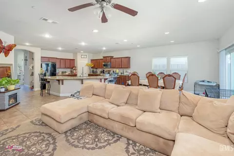 Other - 6008 Cape Cod Ave, Bakersfield, CA 93313 photo 1 of 2