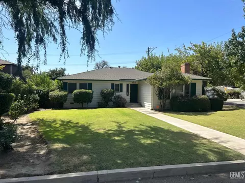 2931 20th St, Bakersfield, CA 93301